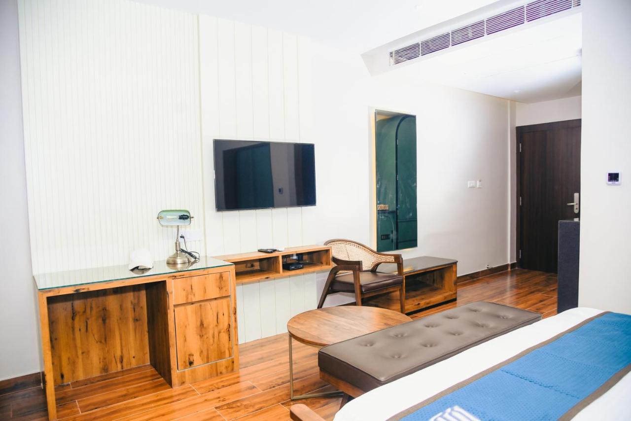 The Convoy Hotel Dibrugarh Εξωτερικό φωτογραφία