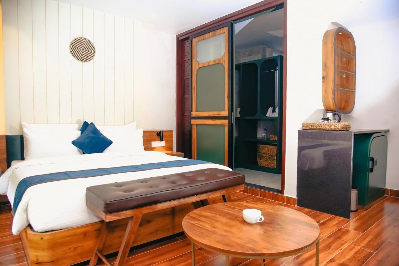 The Convoy Hotel Dibrugarh Εξωτερικό φωτογραφία